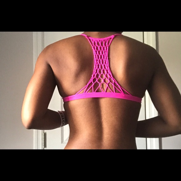 ❌SOLD❌Express Hot Pink Bikini Top Size Small✨ - Picture 3 of 6