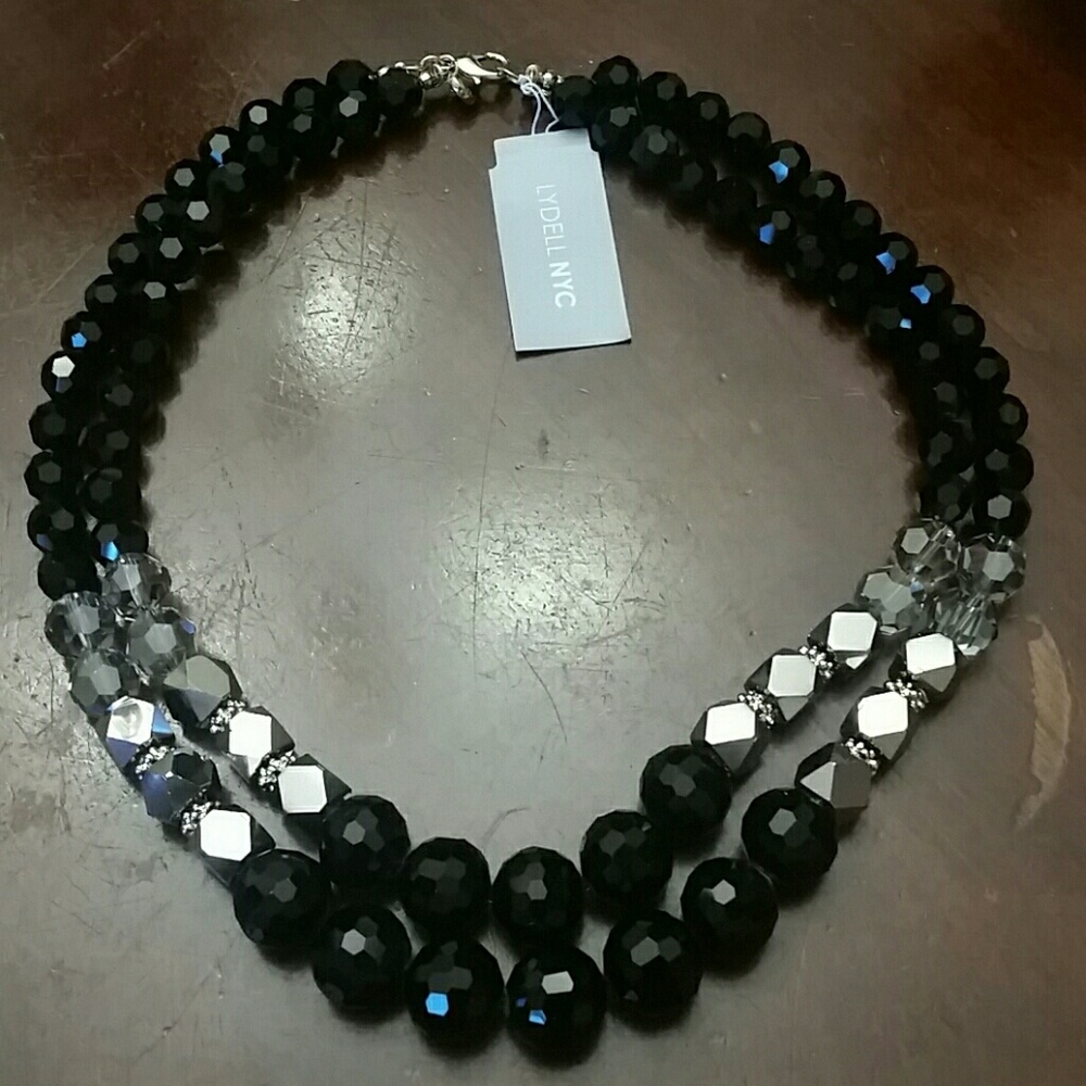 Black double necklace🛍HP🎀