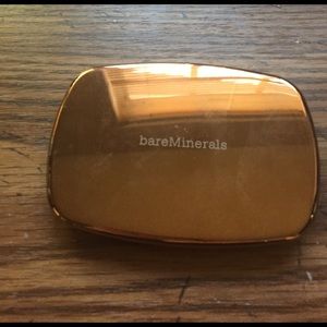 Bare minerals ready the beach is waiting