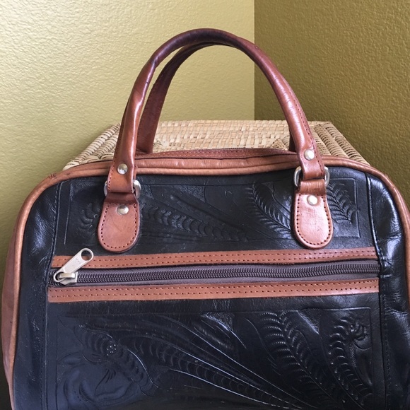 ‼️HOST PICK‼️Force Ten West bag - Picture 2 of 5