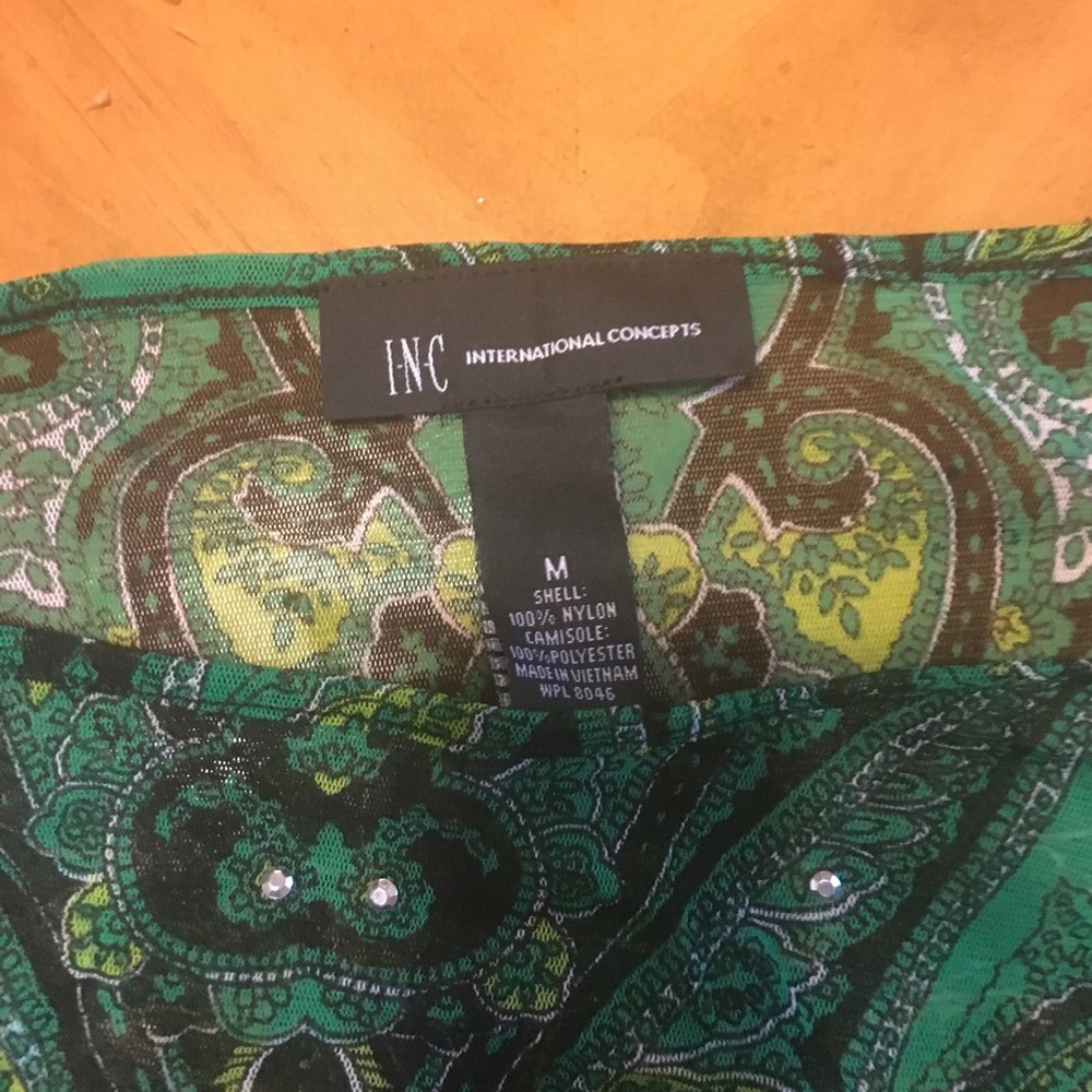 INC green blouse - Picture 2 of 2