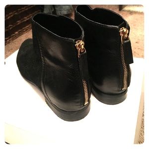 Nine West Black flat boots