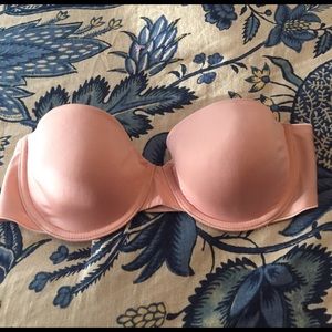 Victoria secret bra!