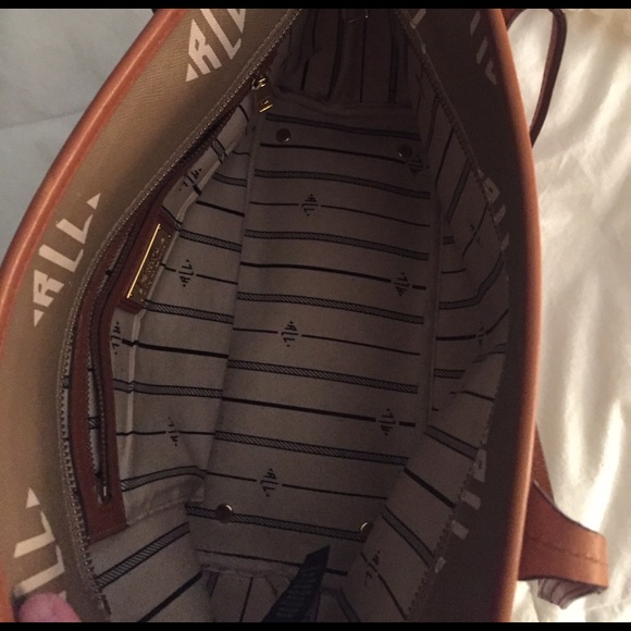 Purse - Picture 3 of 5