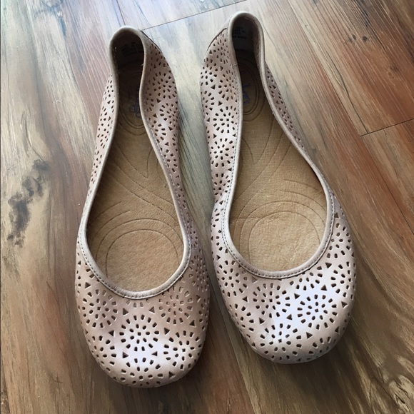 clarks indigo plush bea