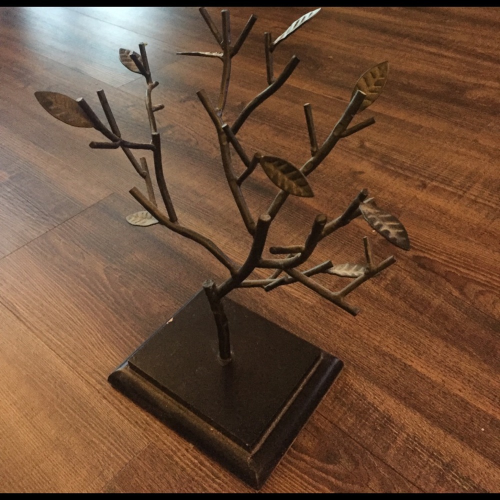 Jewelry tree
