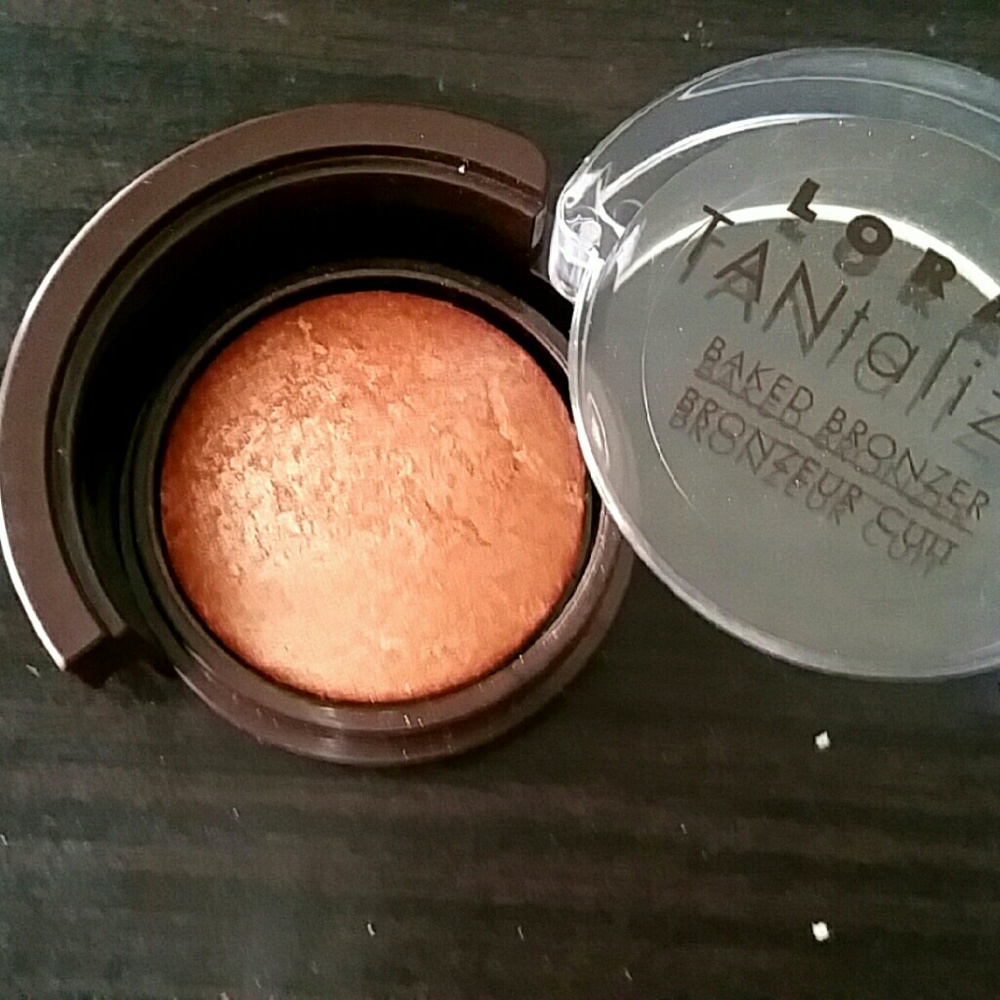 Tarte pronzer and lorac bronzer, hikari blush.