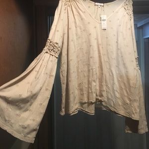 Bell Sleeve Peasant Anthropologie Top
