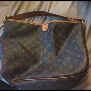 Louis Vuitton delightful MM monogram handbag