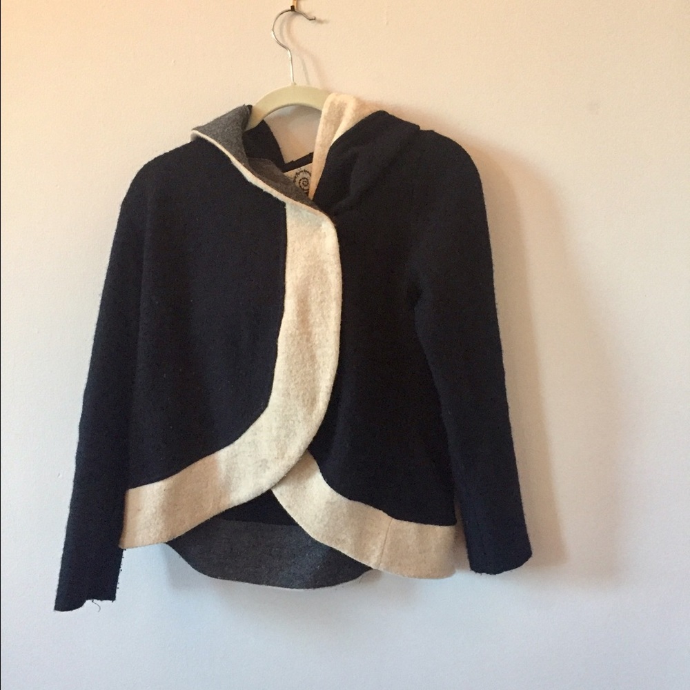 Anthropologie Navy wool poncho with hood. Sz S