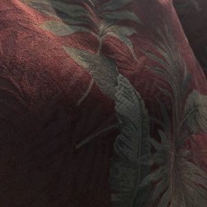 Meet your Posher, Tharon