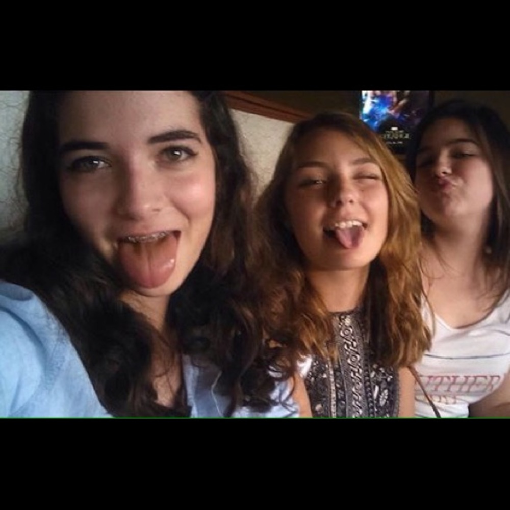 Meet your Posher, Shawna