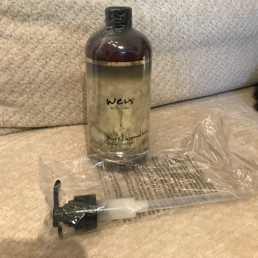 Wen by Chaz Dean sweet almond mint conditioner