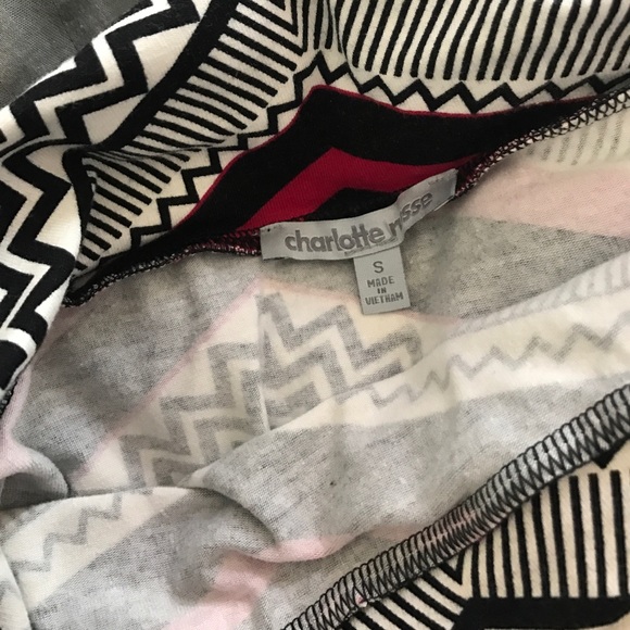 Skirts - Picture 3 of 3