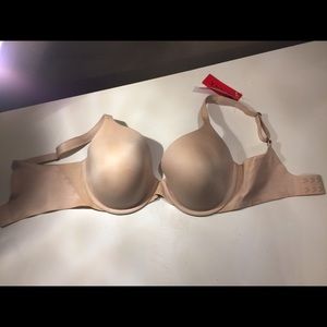 Brand new! Spanx pillow cup NUDE