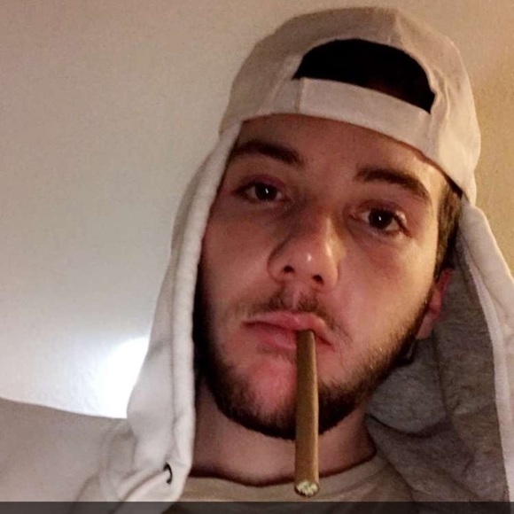 Meet your Posher, Luke - Picture 1 of 1