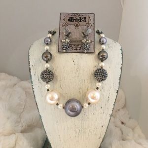 Treska Necklace and Earring Set - BRAND NEW!