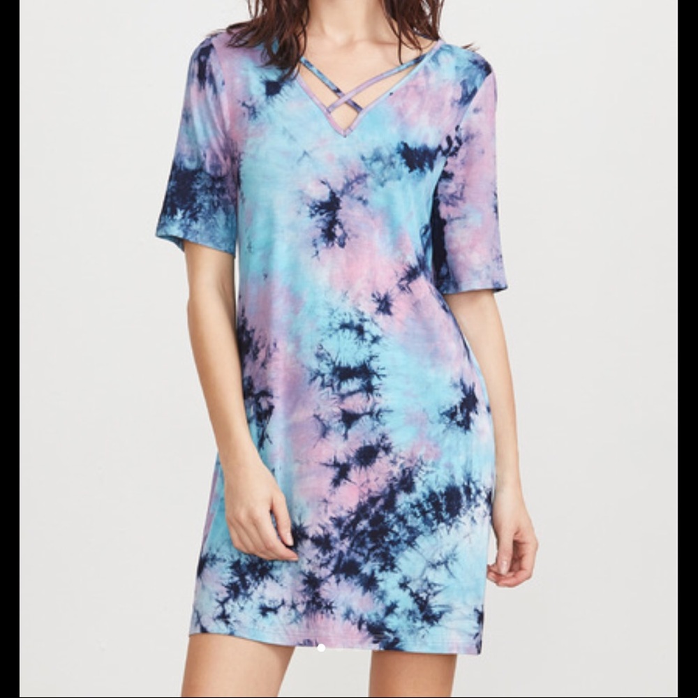 โจHP โจ Tie dye criss cross open back minidress - Picture 3 of 7