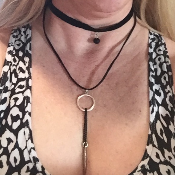 SALE!!!Beautiful Choker with attached necklace! - Picture 6 of 8