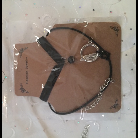 SALE!!!Beautiful Choker with attached necklace! - Picture 7 of 8