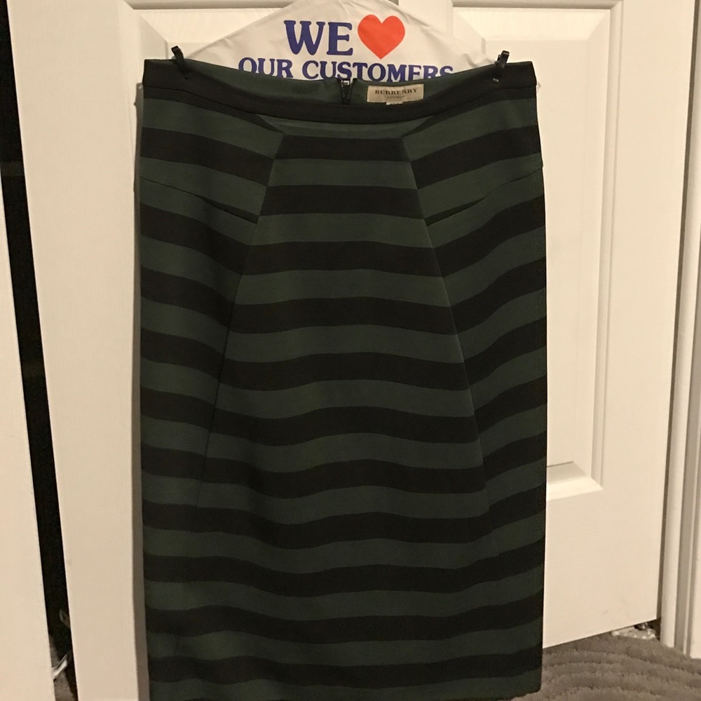 Burberry pencil skirt