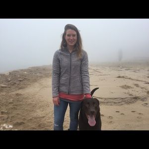 Meet your Posher, Jillian