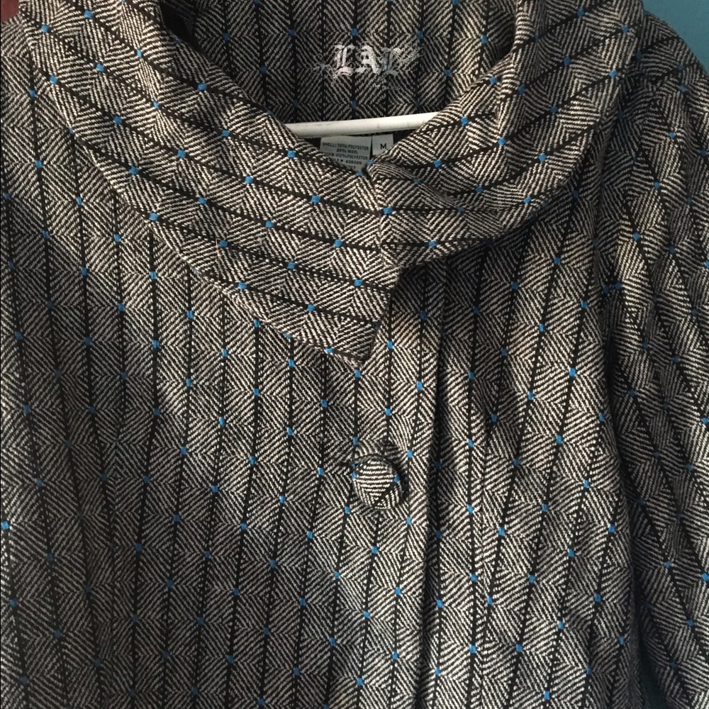 Classic Evening Jacket - Picture 2 of 3