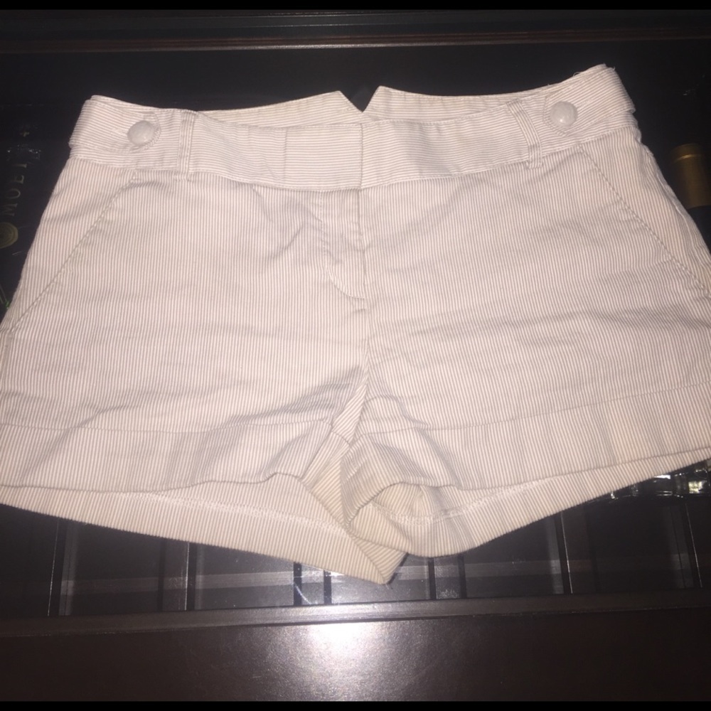 Beige thin stripe cotton short
