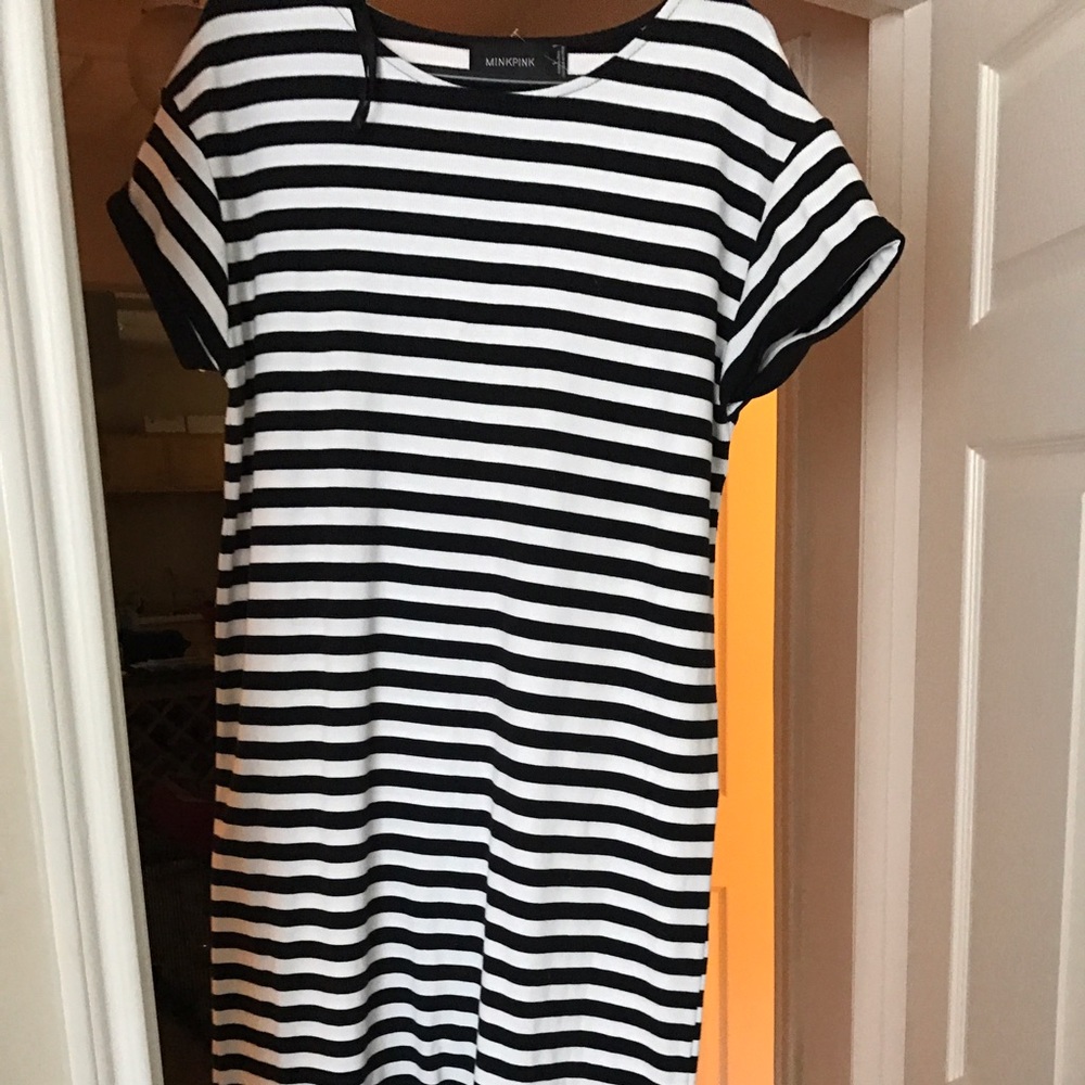 Mink Pink midi dress Sz L