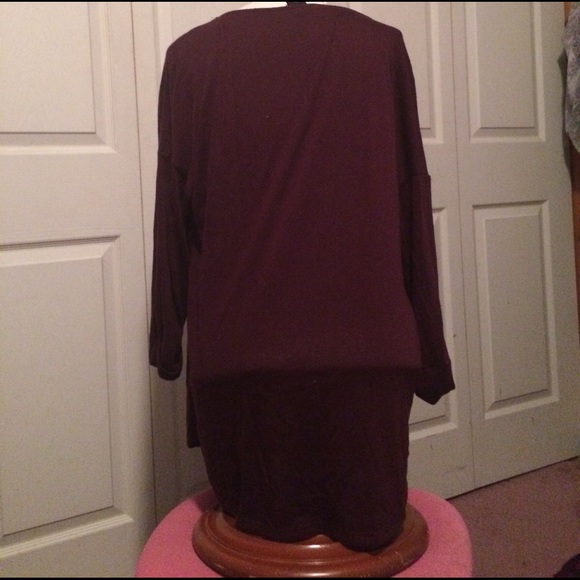 Large maroon 3/4 sleeve shirt from Ann Taylor - Picture 2 of 3