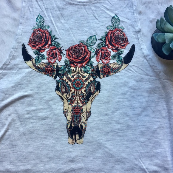 🆑 LAST ONE Southern Rose Animal Skull Tank - Picture 3 of 6