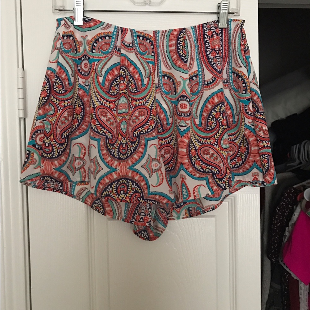 Sawyer Shorts NWT