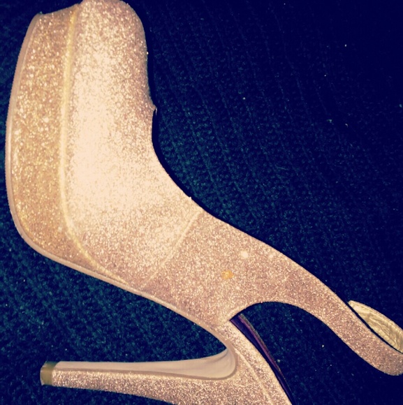 Meet your Posher, Crystal - Picture 6 of 8