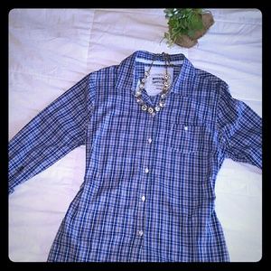 Plaid long sleeved shirt