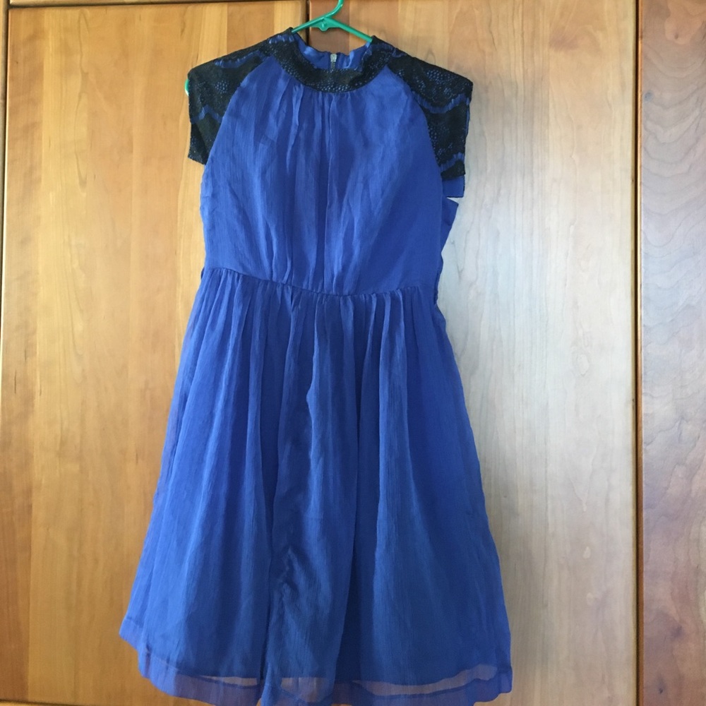 Esley Blue Fit and Flare Cocktail Dress Sz M