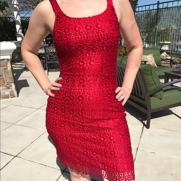 Red Lace Dress size M - Picture 5 of 8