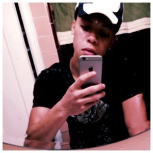 Meet your Posher, Santos