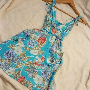 Gorgeous floral fitted dress