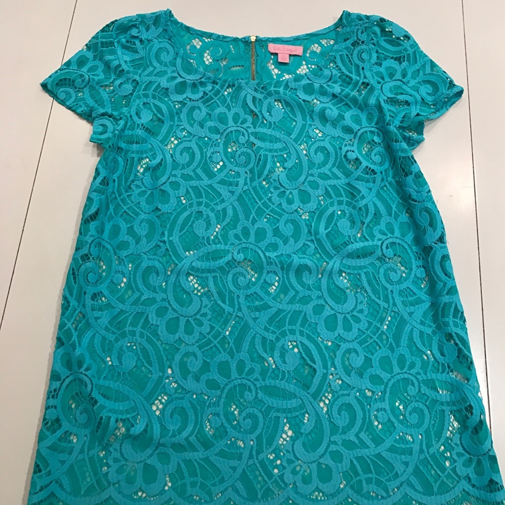 Lilly Pulitzer lace top