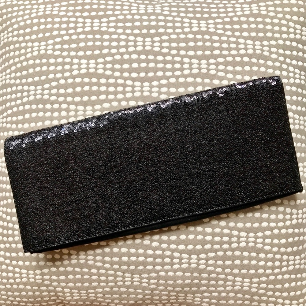 !! Closet Closing !! Black Sequined Tuxedo Clutch