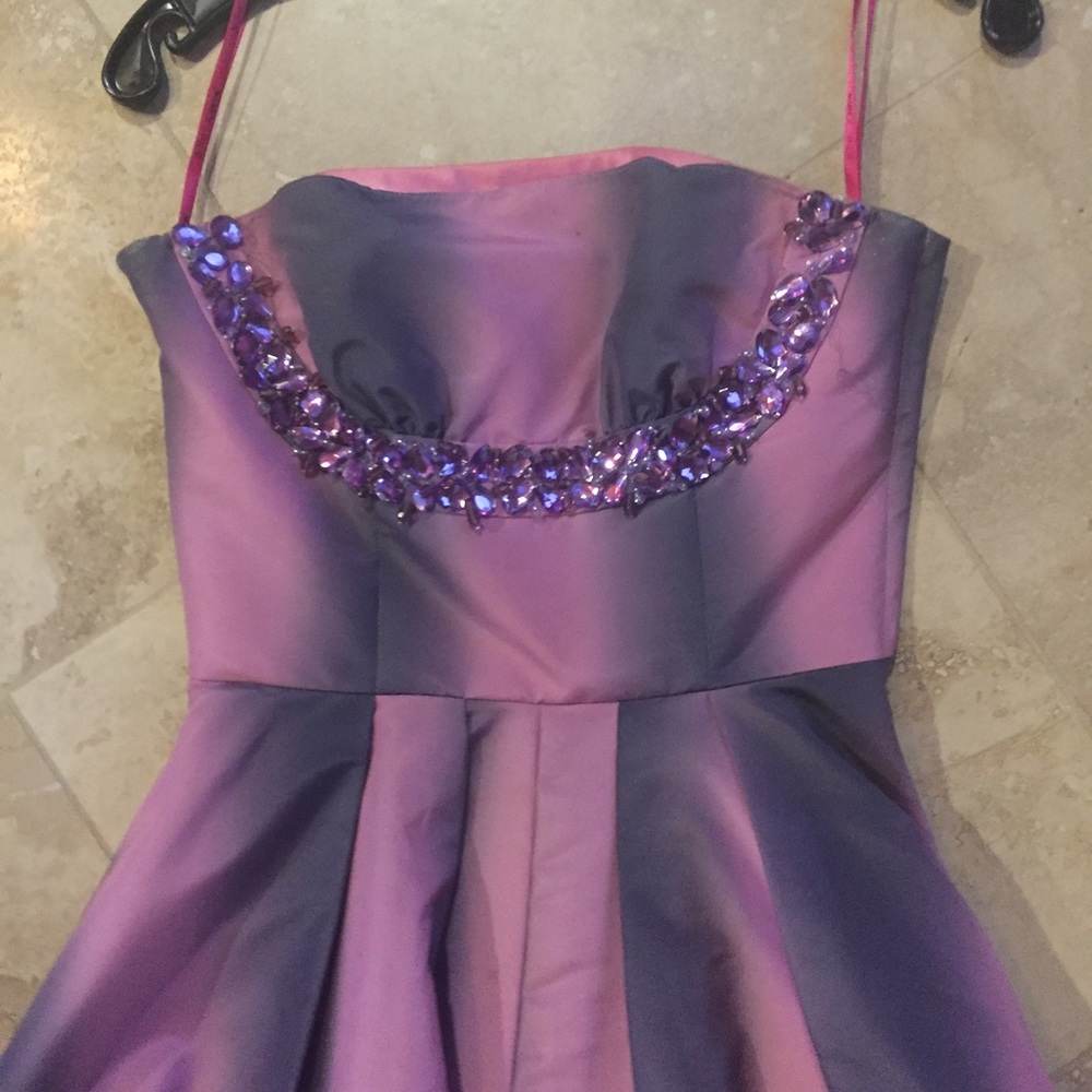 BETSEY JOHNSON DRESS - Picture 3 of 8