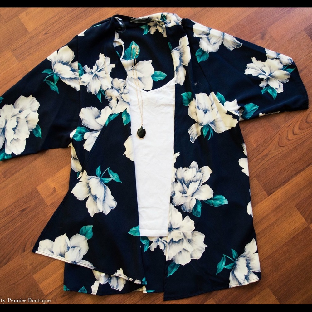 Navy Floral Kimono