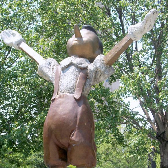 Meet your Posher, Peggy - Picture 1 of 1