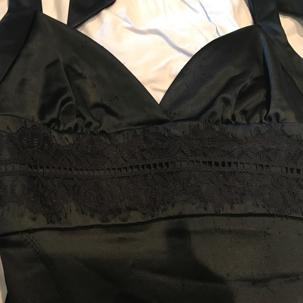 Dress - Picture 4 of 6