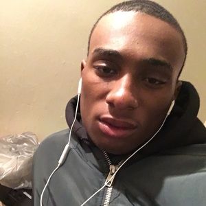 Meet your Posher, Kobe