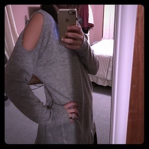 Cold shoulder Tunic sweatshirt