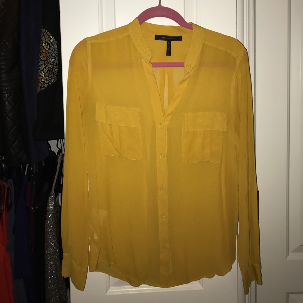 BCBGMAXAZRIA | "Anderson" Button Up | Small