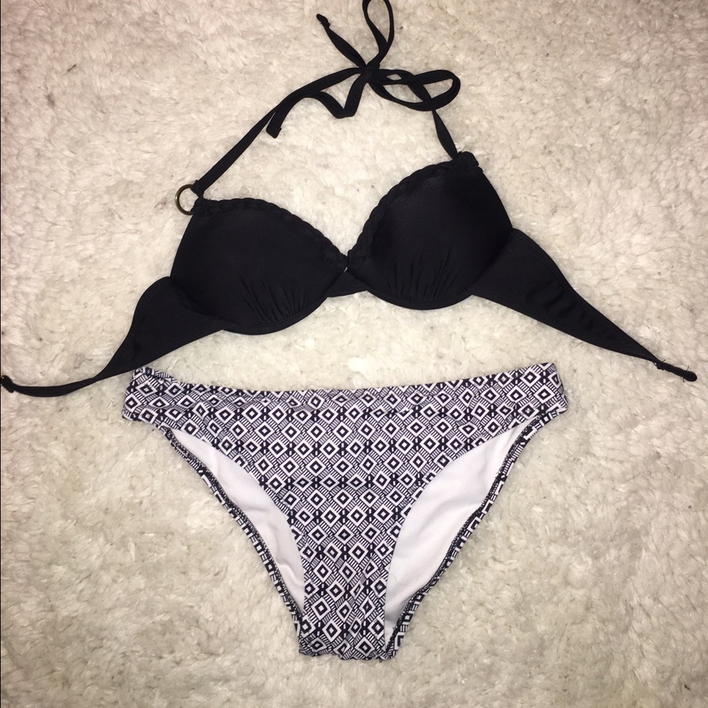 Black Push Up Bikini Top