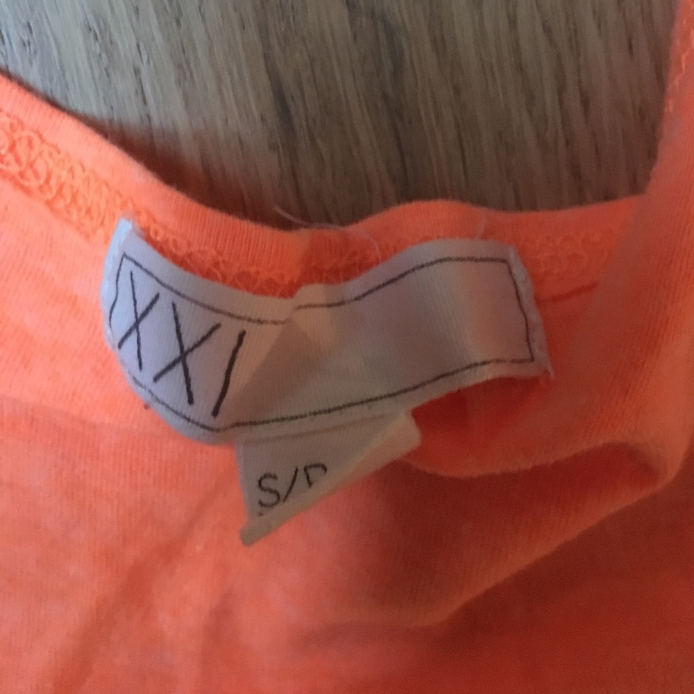 Aztec Crop Top - Picture 3 of 3