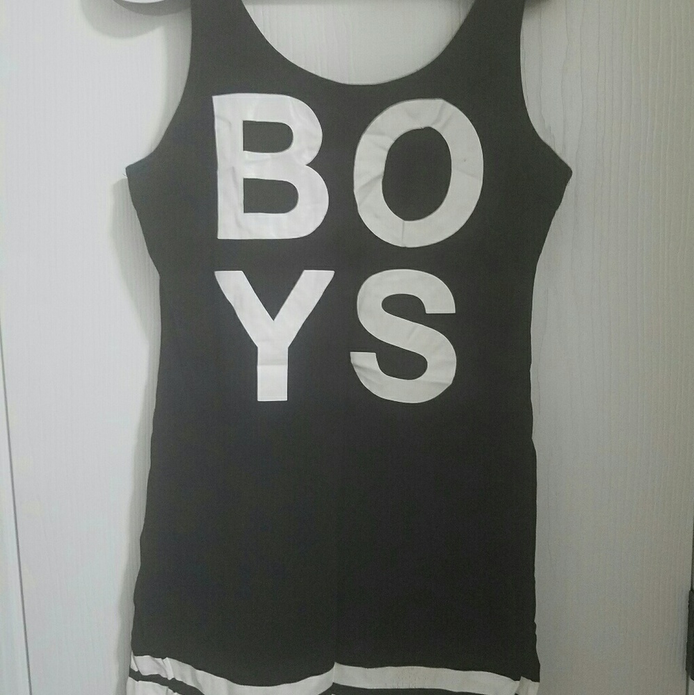 Shirtsleeveless